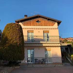 https://casa-castel.it-lombardy.com